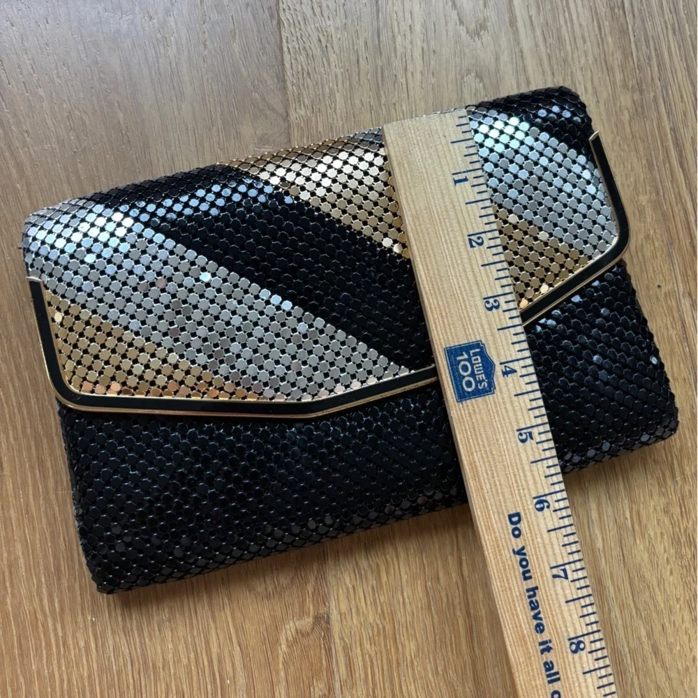 Vintage 60’s-70’s metallic clutch